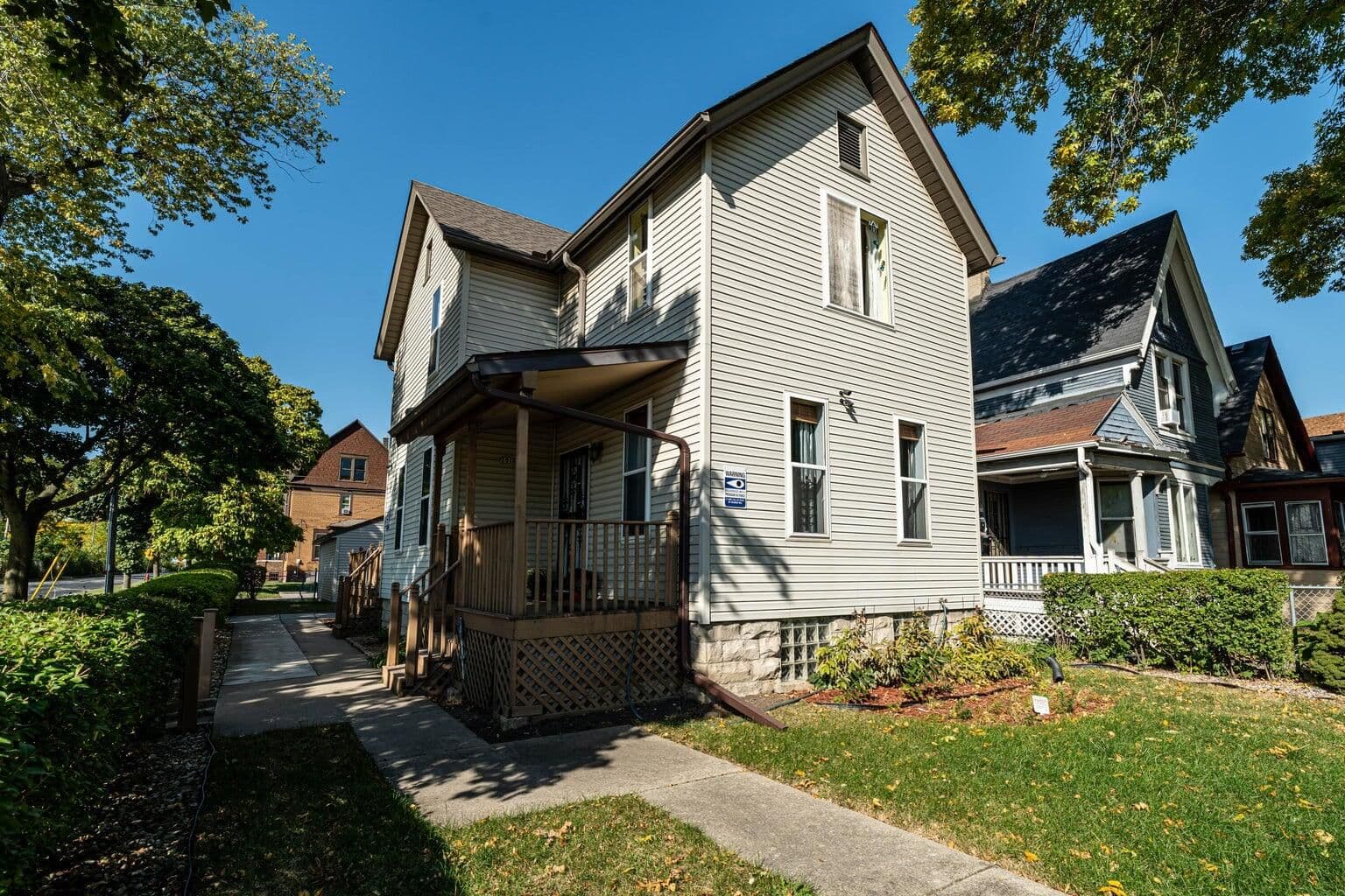 201 36th St