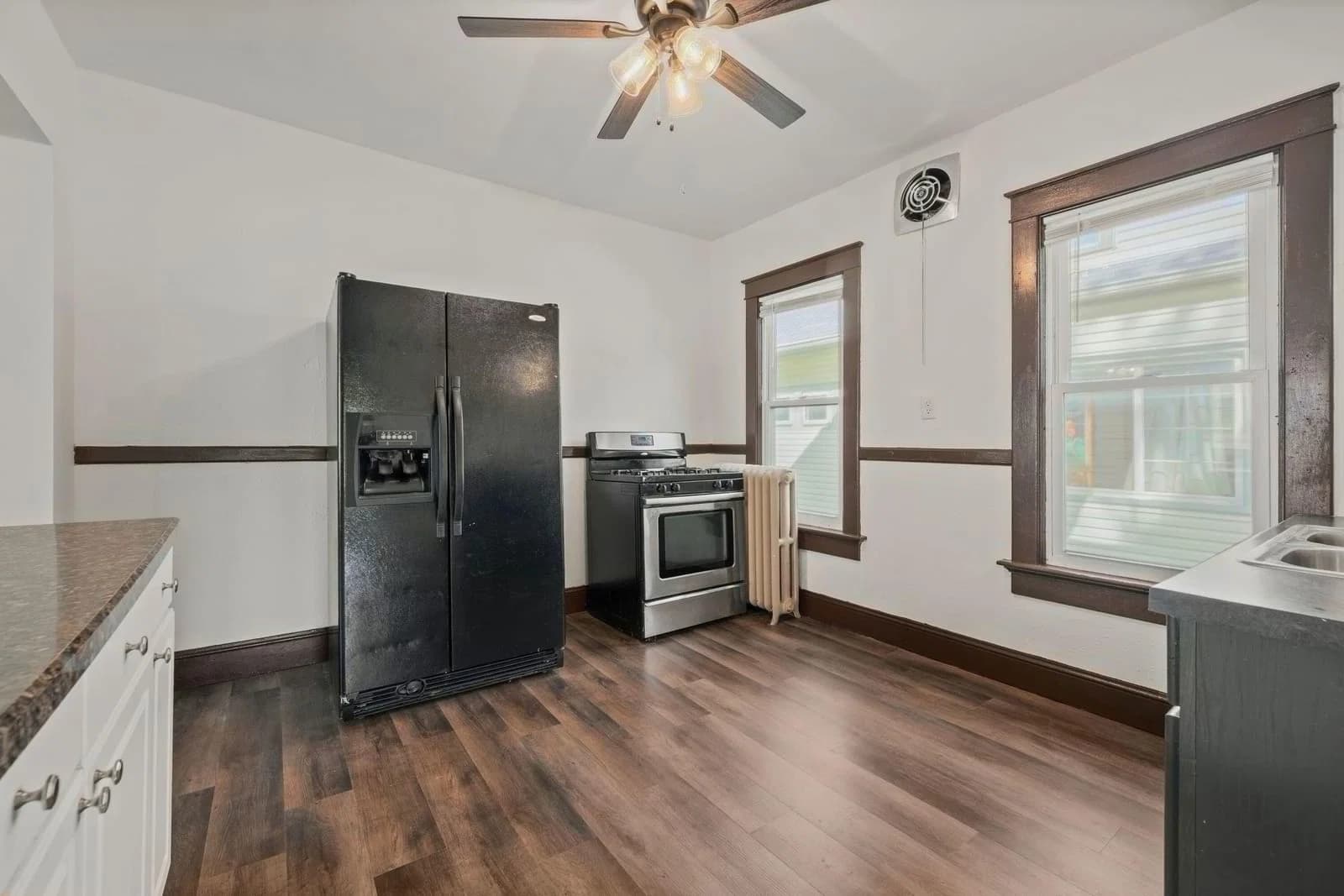 Photo 5 of 2134 84th St