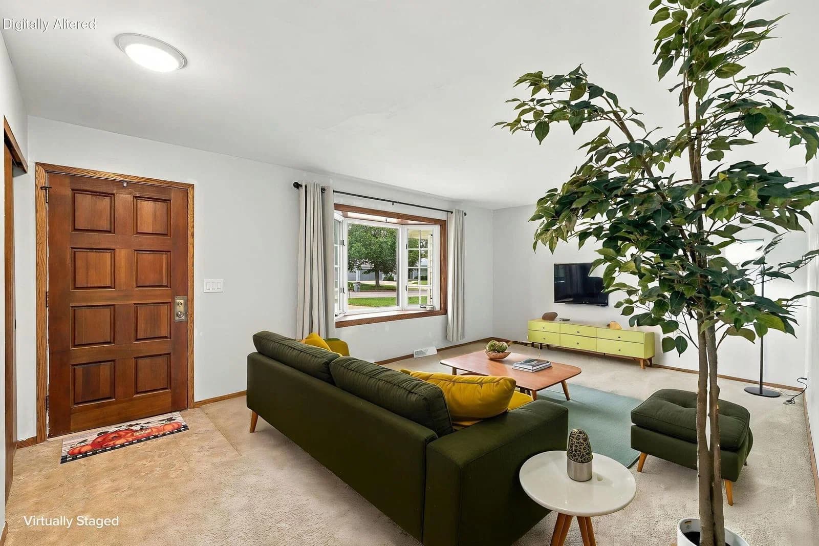 Photo 5 of 10931 Kaul Ave