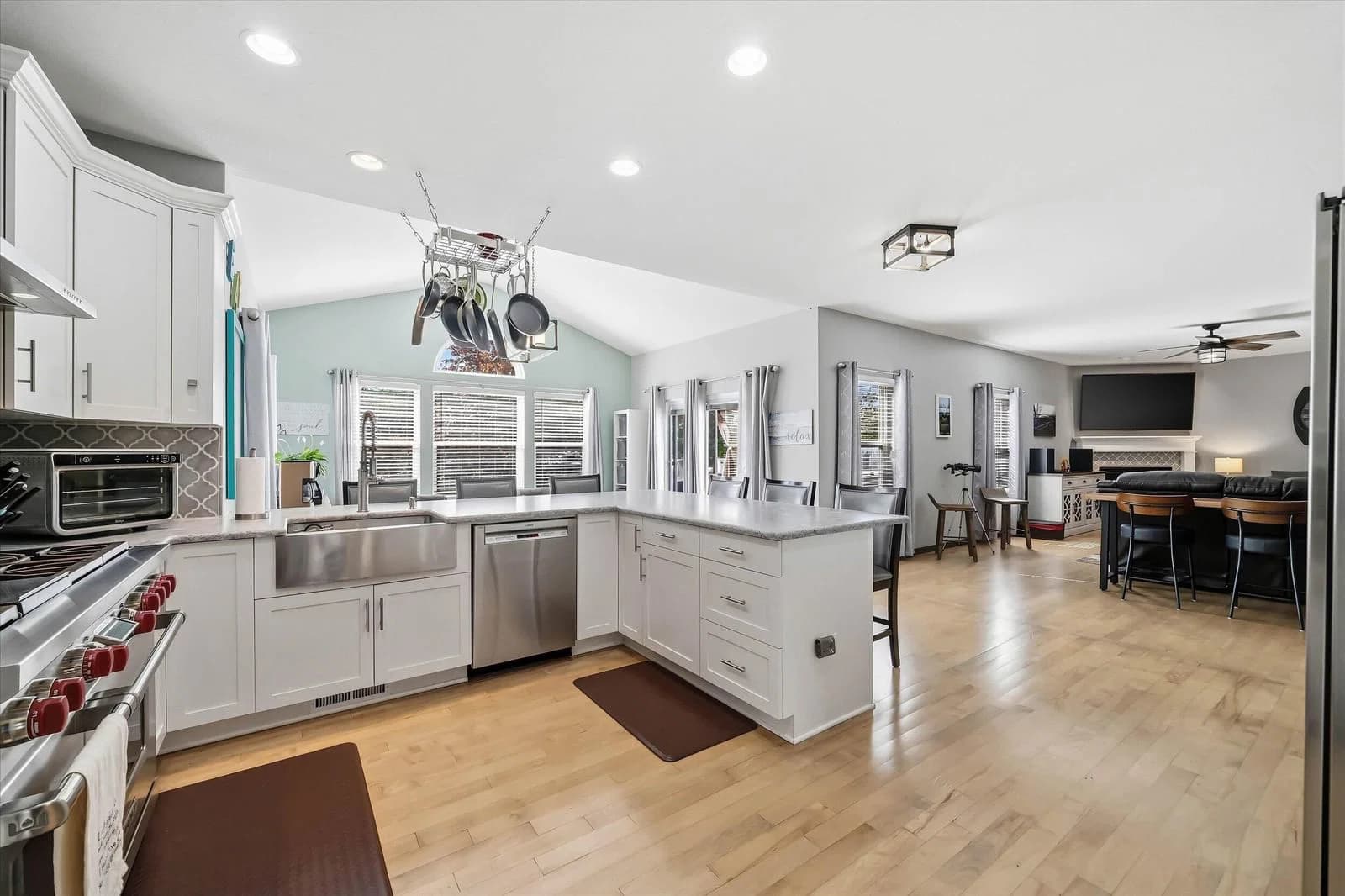 Photo 4 of 2127 Willow Pond Way
