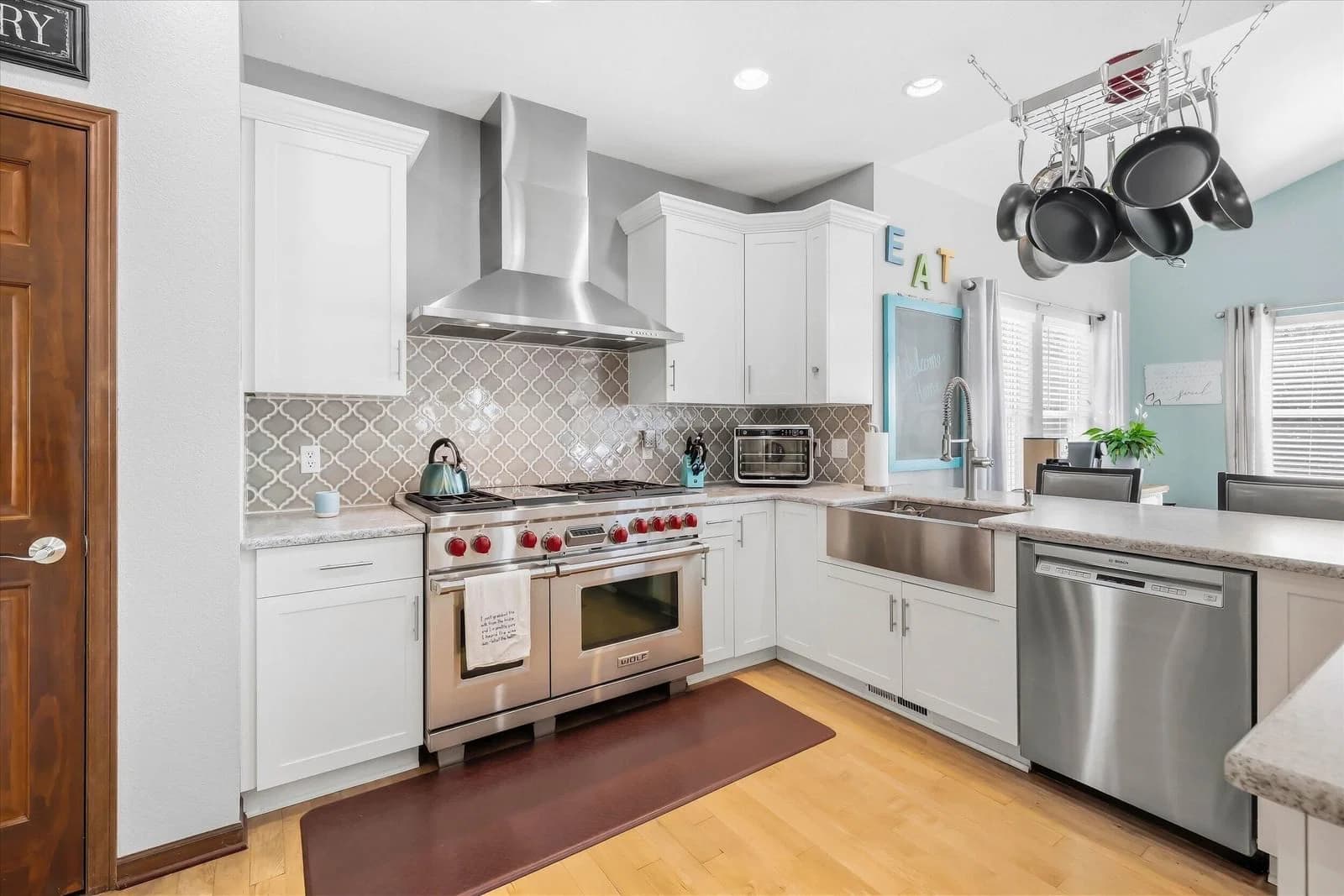 2127 Willow Pond Way