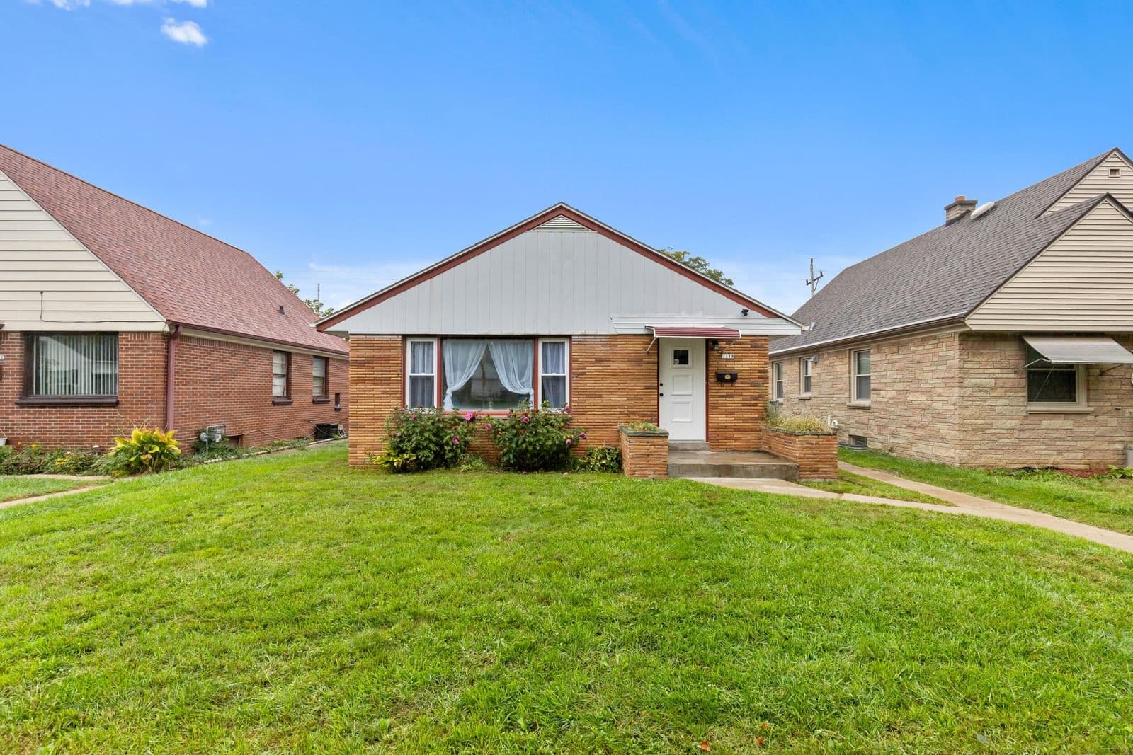 7118 Medford Ave