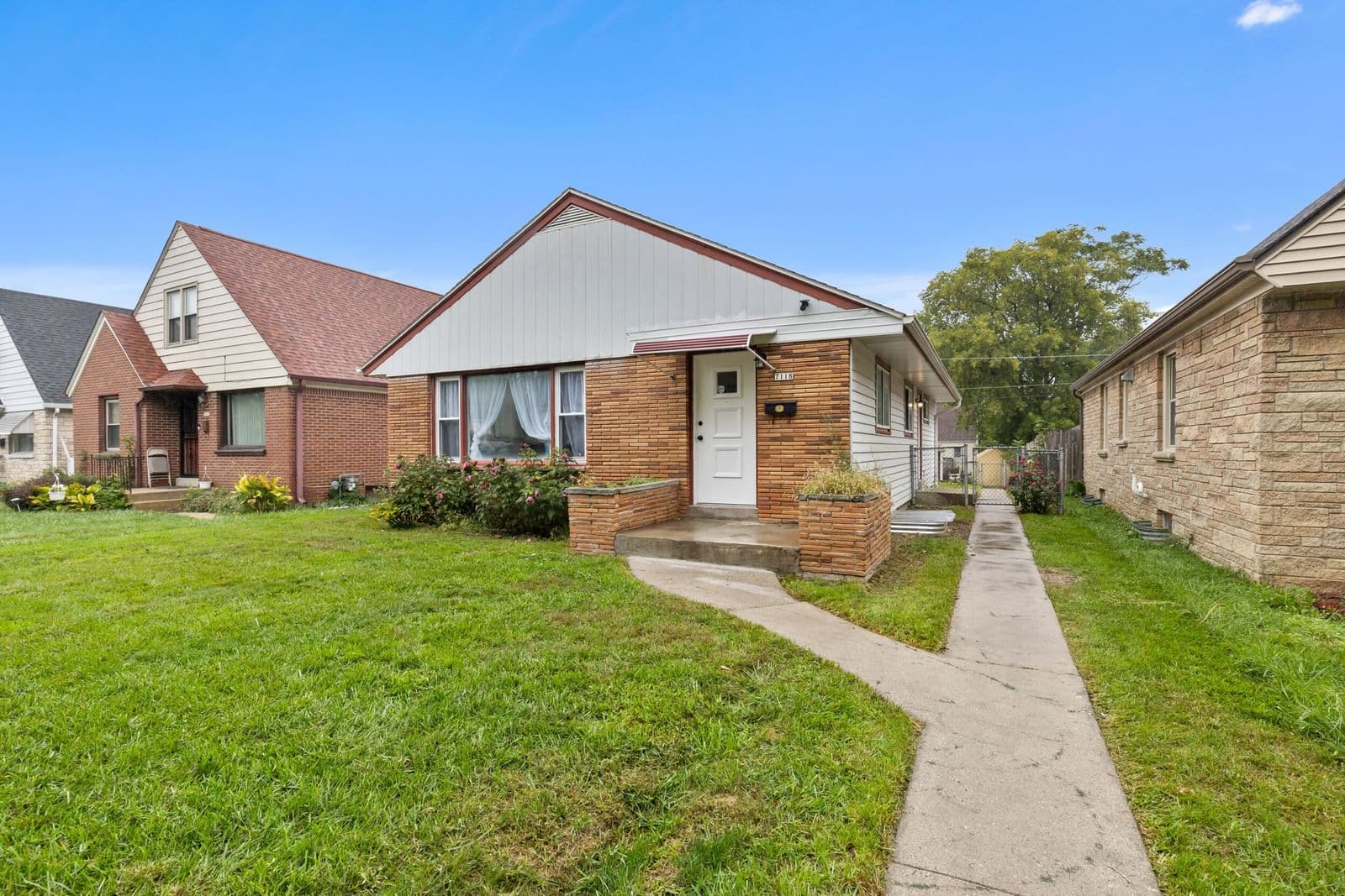 7118 Medford Ave
