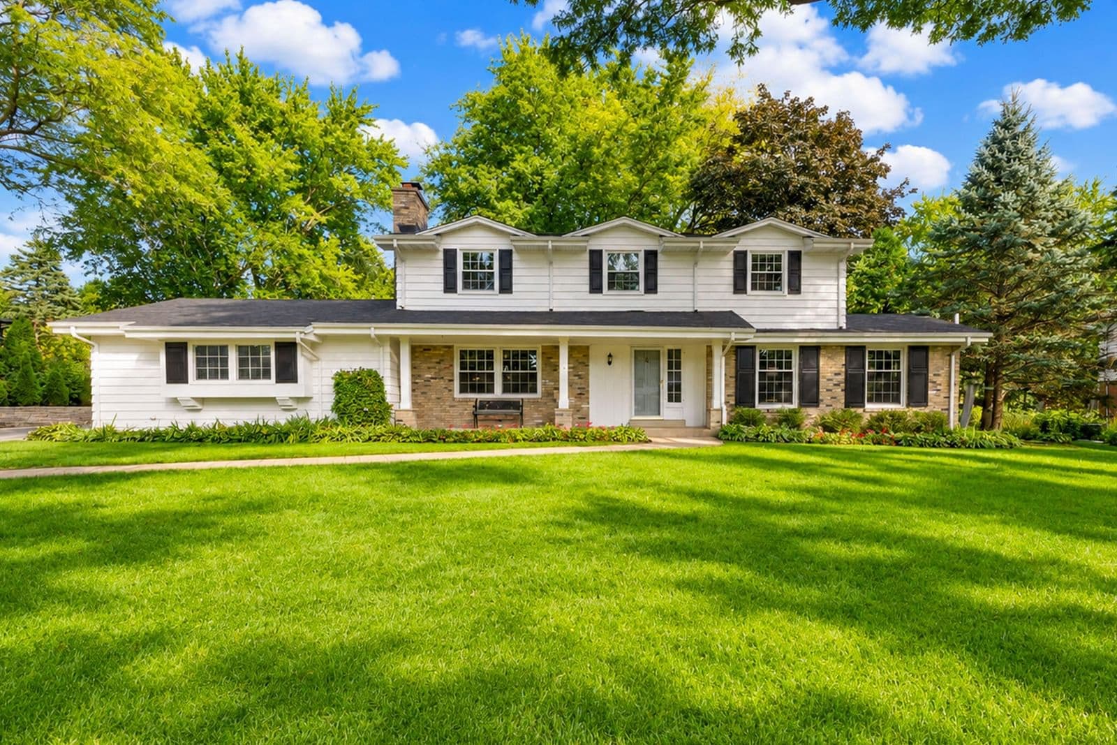 1150 Red Barn Ln