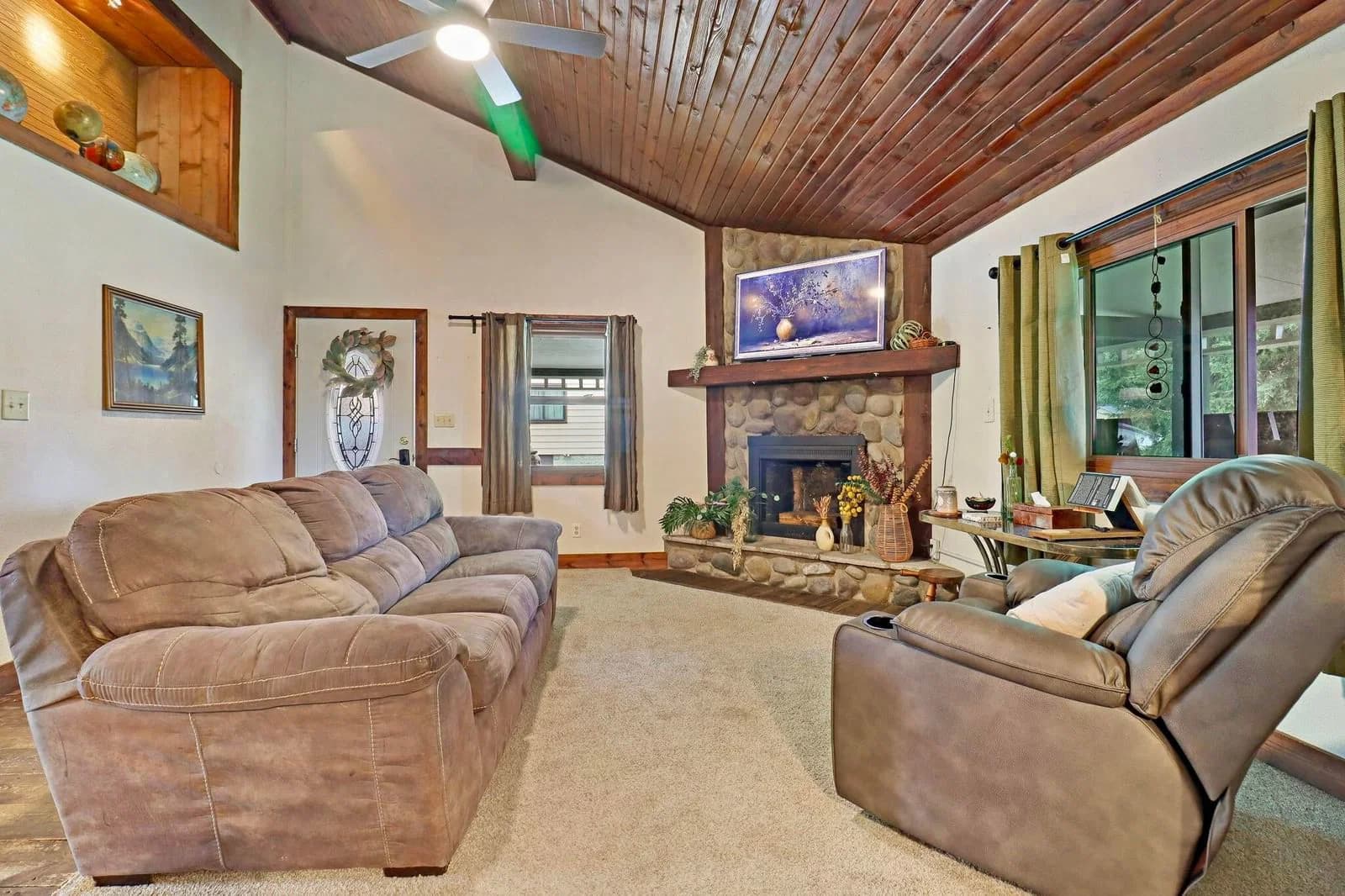 Photo 4 of 2602 Mangold Ave