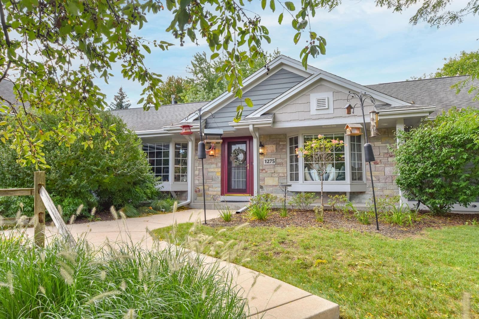 1275 Ridge Rd