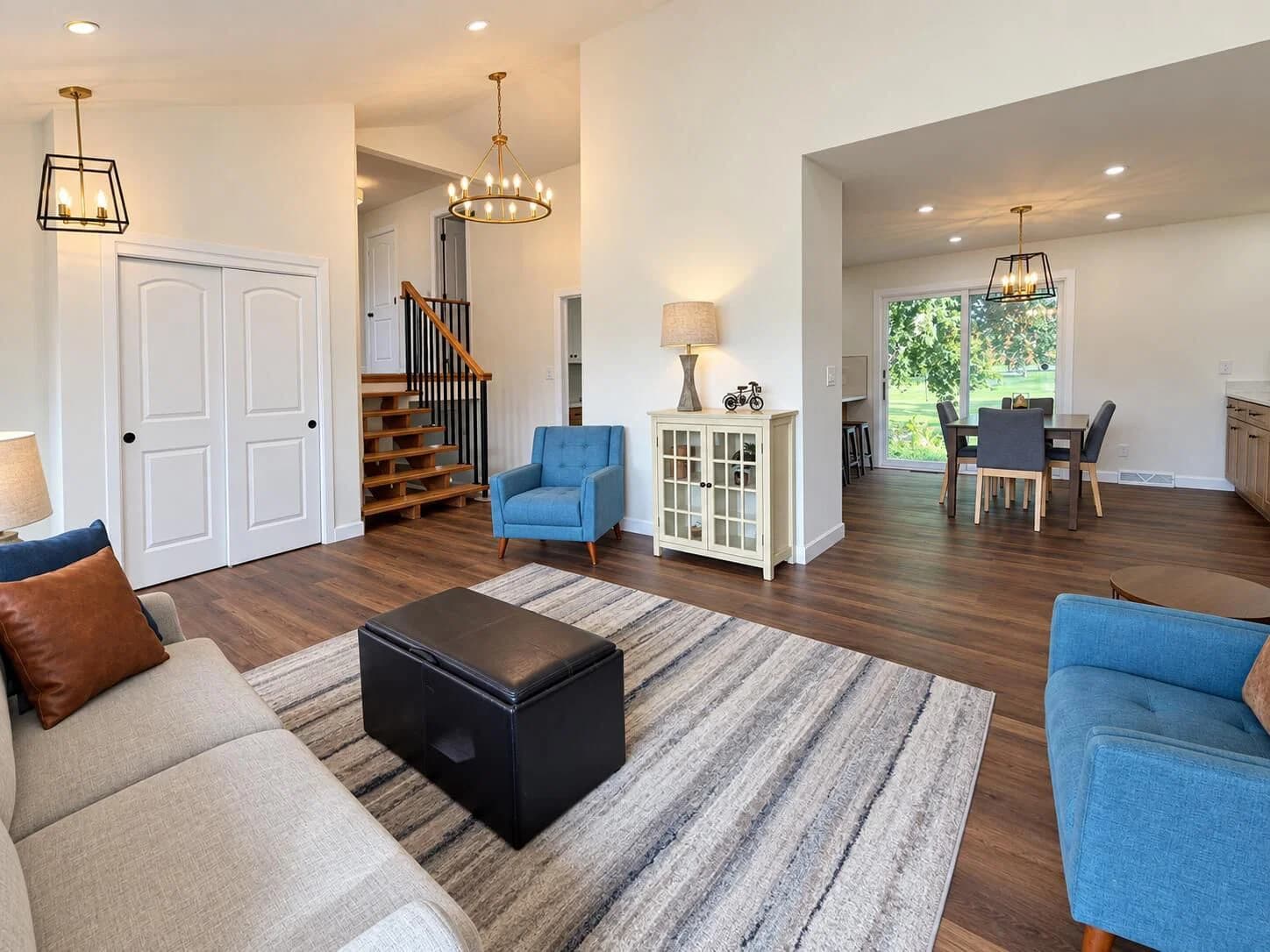 Photo 4 of 11040 Riverland Ct