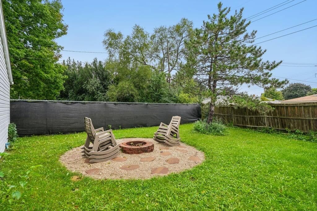 Photo 4 of 6535 66th St