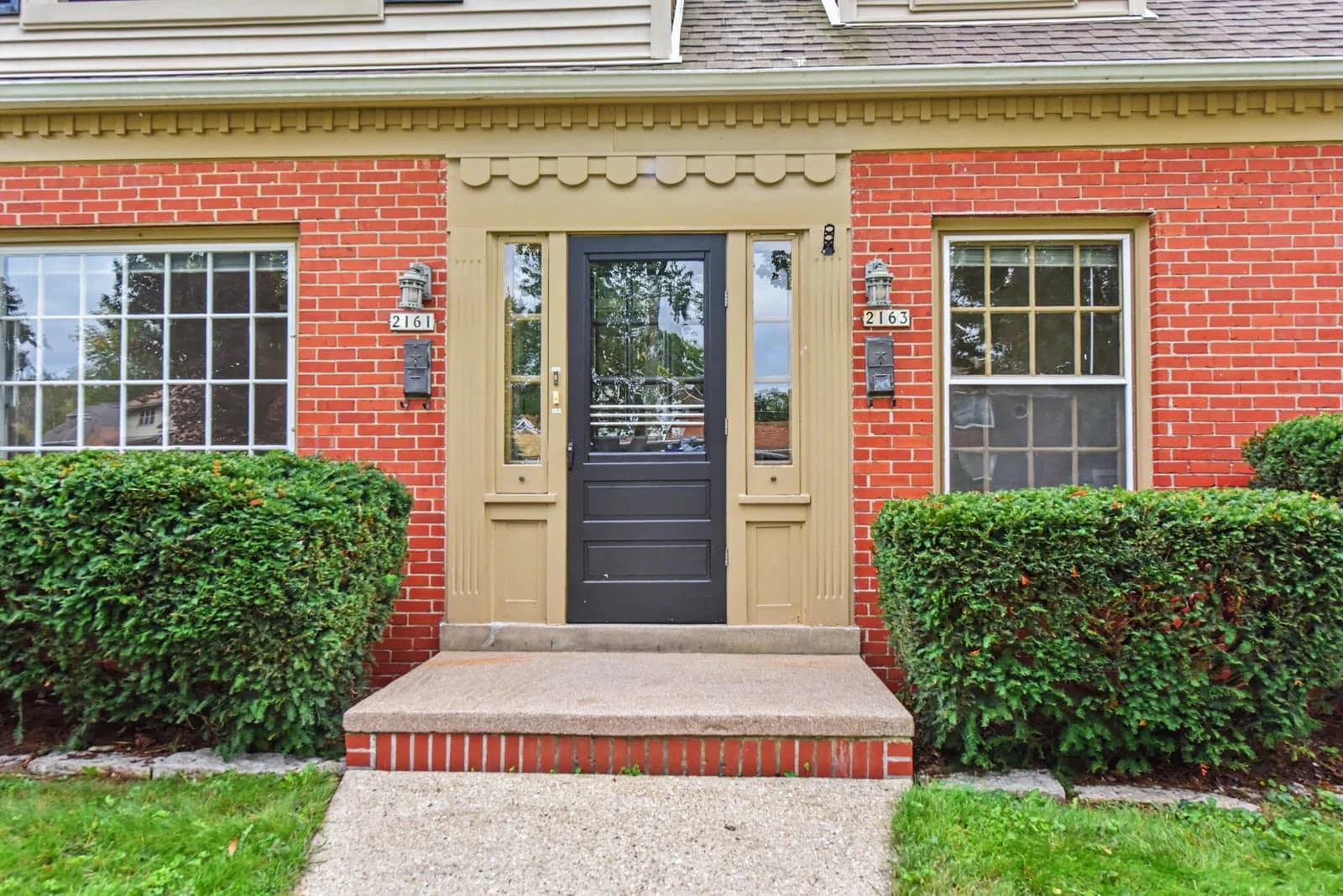 2161 Raleigh Ave