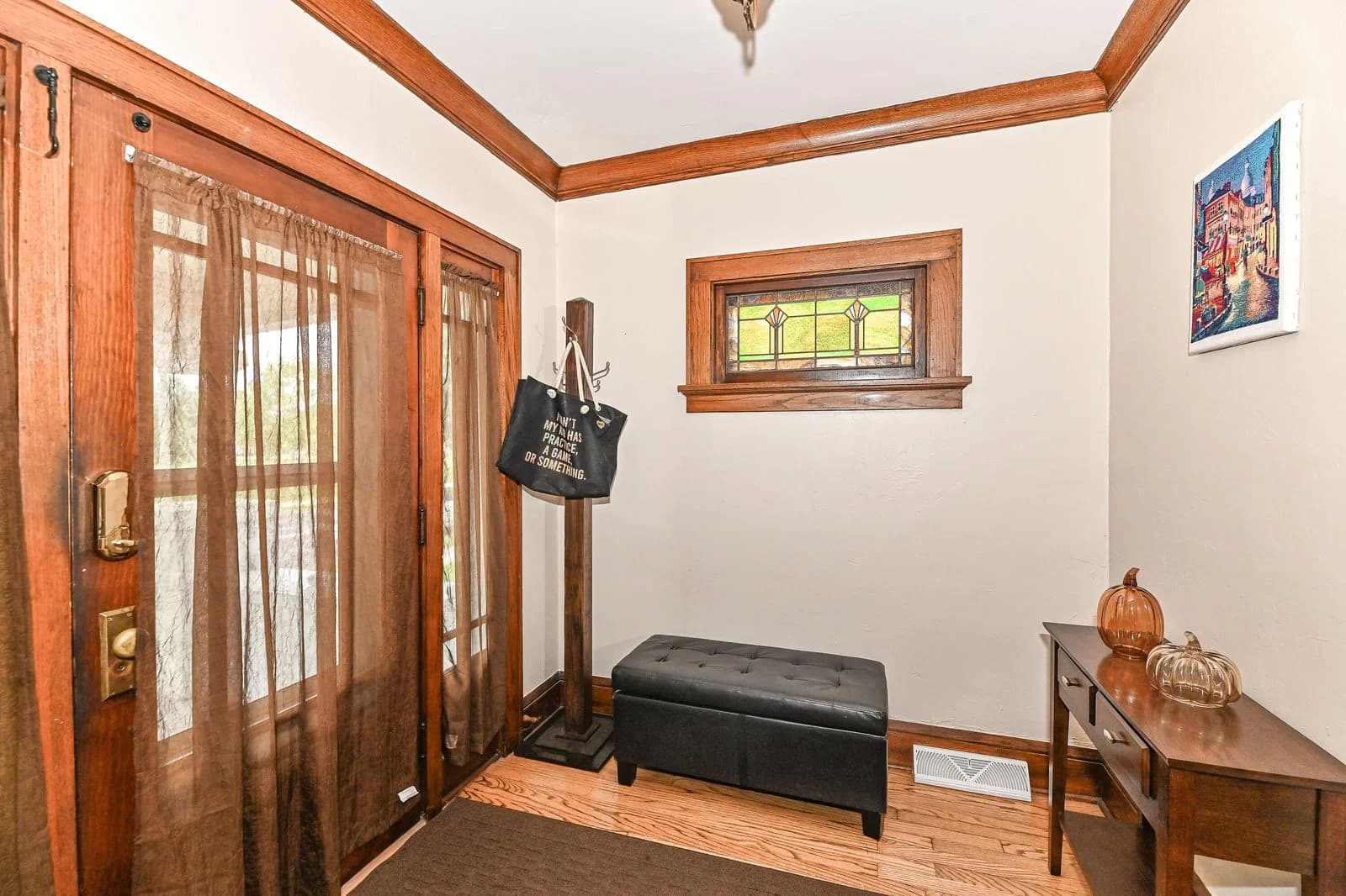 Photo 4 of 3332 9th Pl