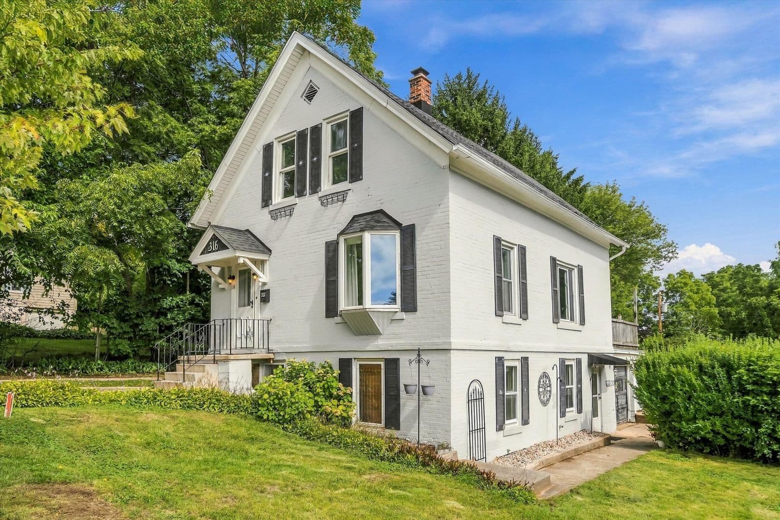 316 Garfield Ave