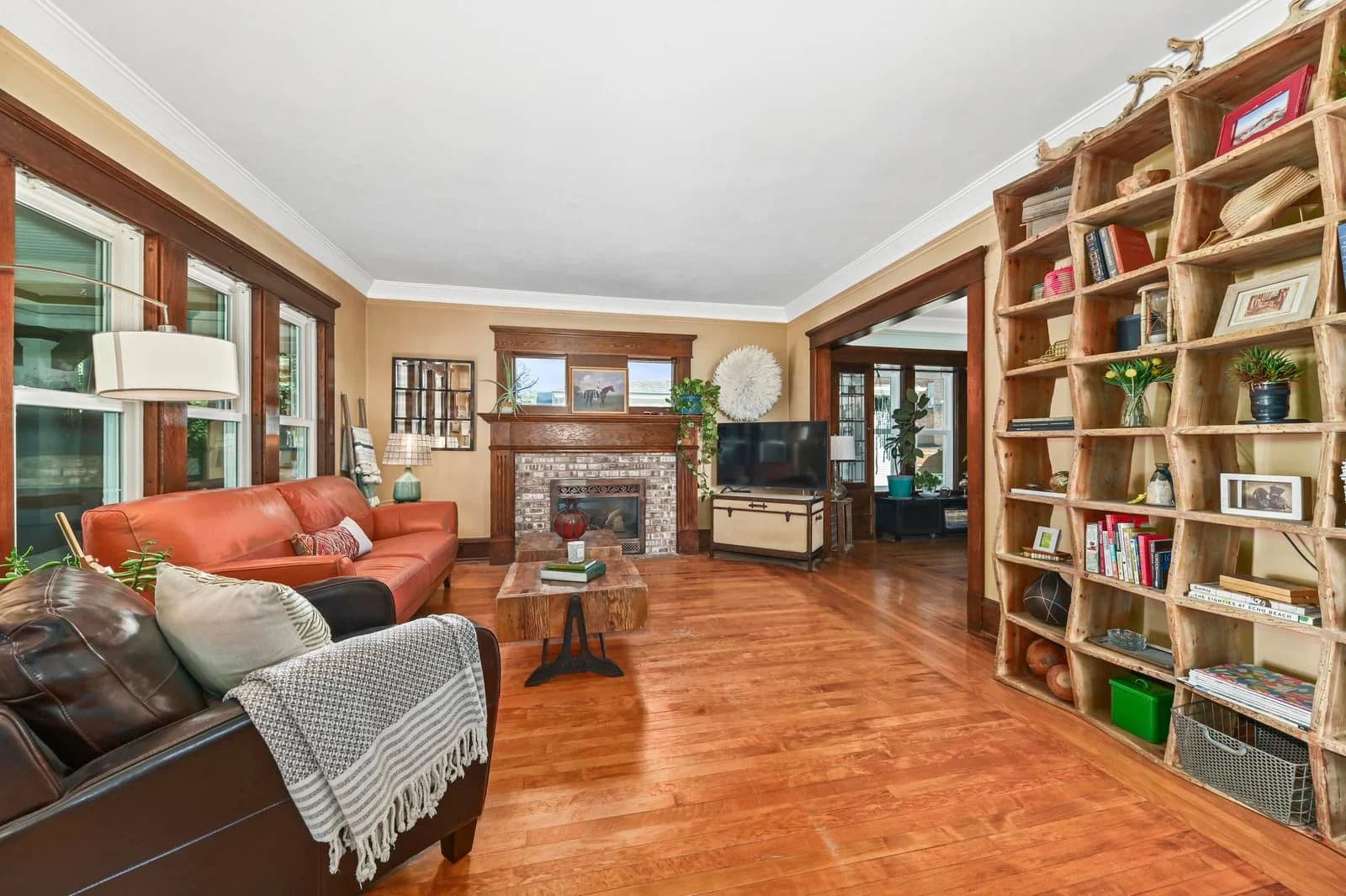 Photo 5 of 7441 Lincoln Pl