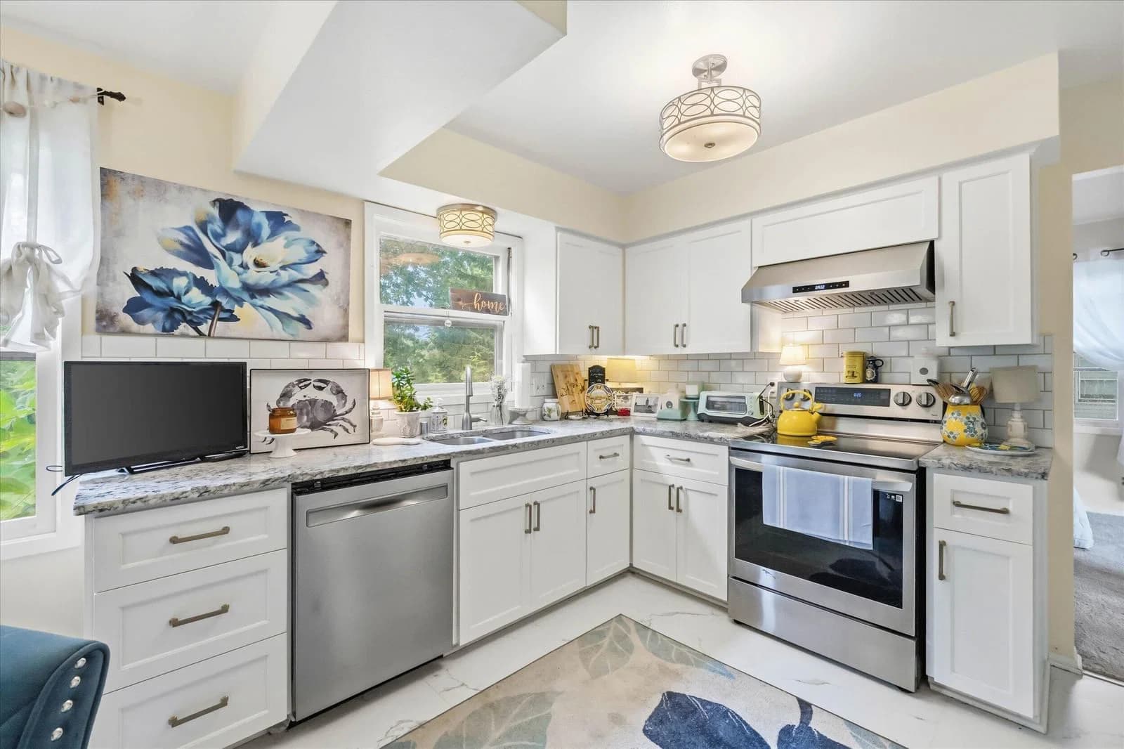 11145 Riverland Ct