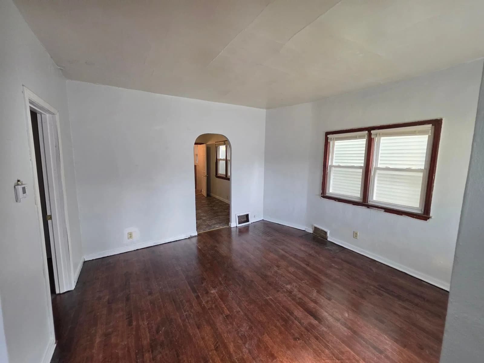 Photo 5 of 2856 Holton St