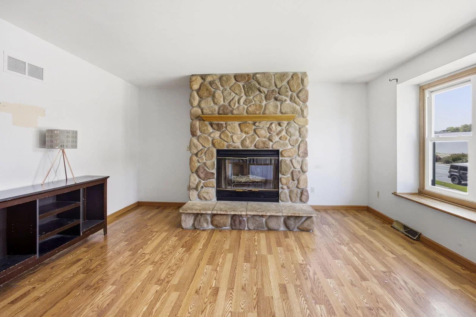 Photo 4 of 1336 92nd St