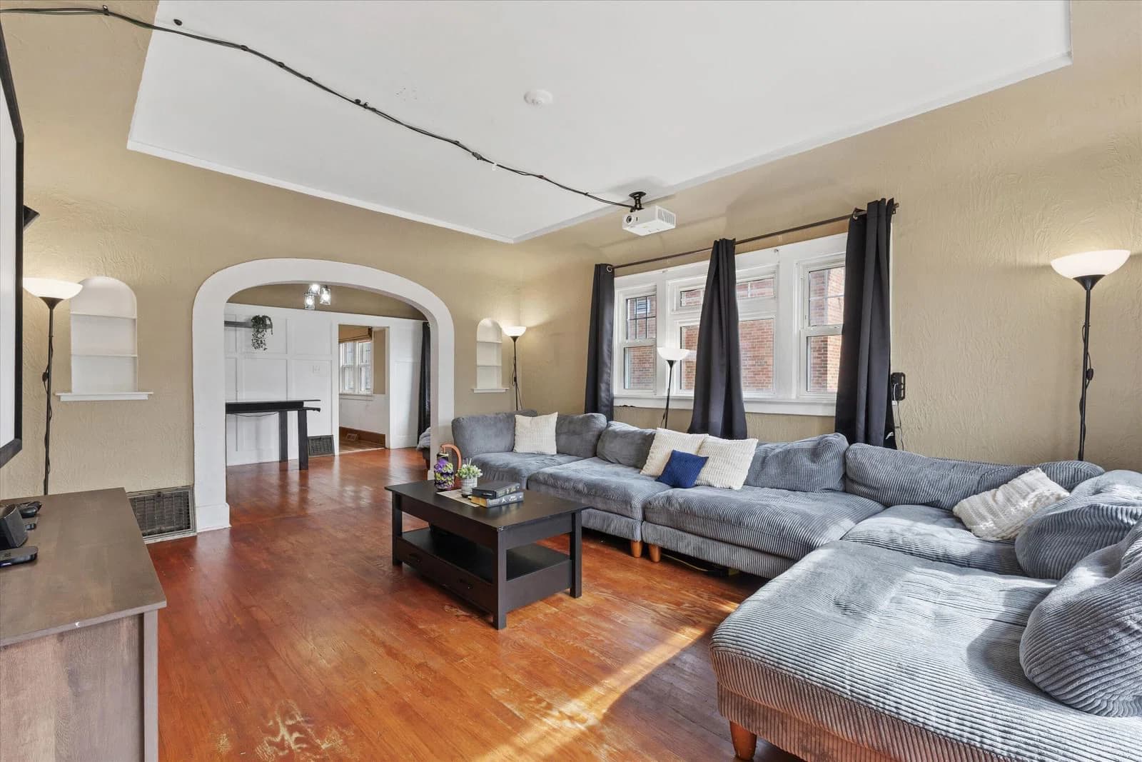 Photo 5 of 3002 Bate St