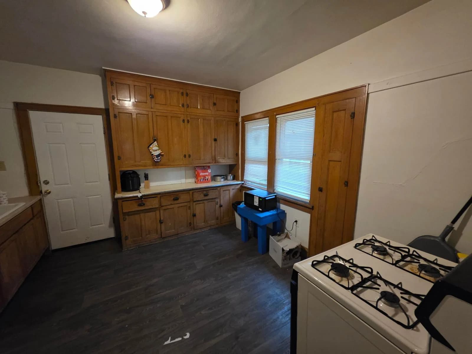 Photo 5 of 2944 47th St
