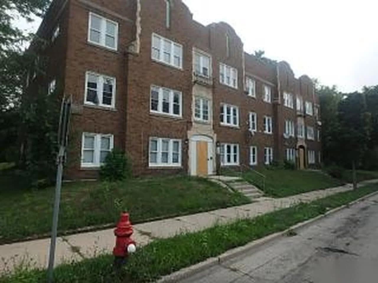 928 Meinecke Ave