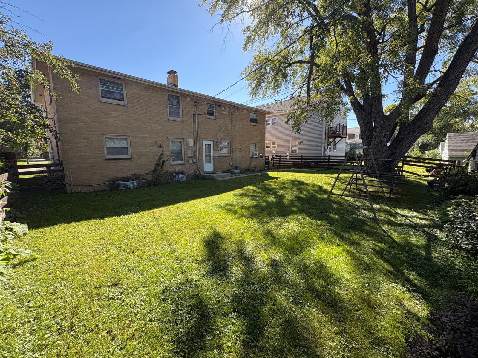 Photo 5 of 3923 92nd St