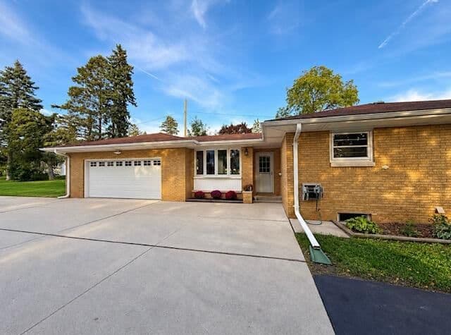 3472 Ryan Rd