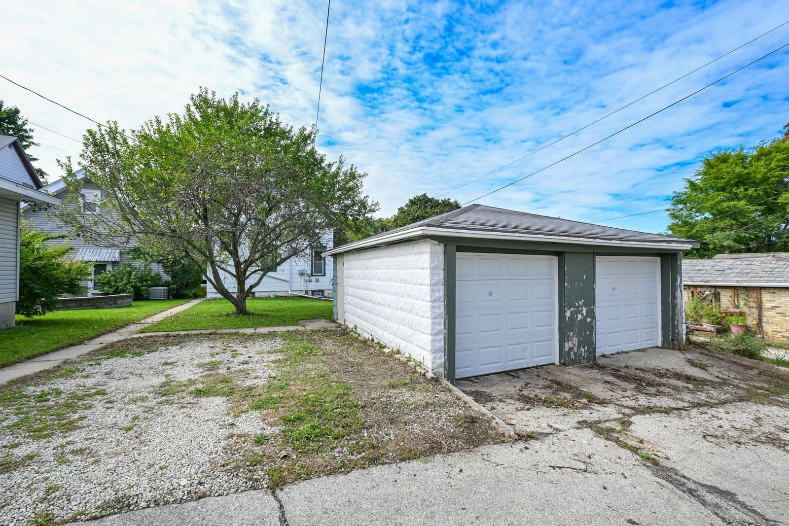 3248 Delaware Ave