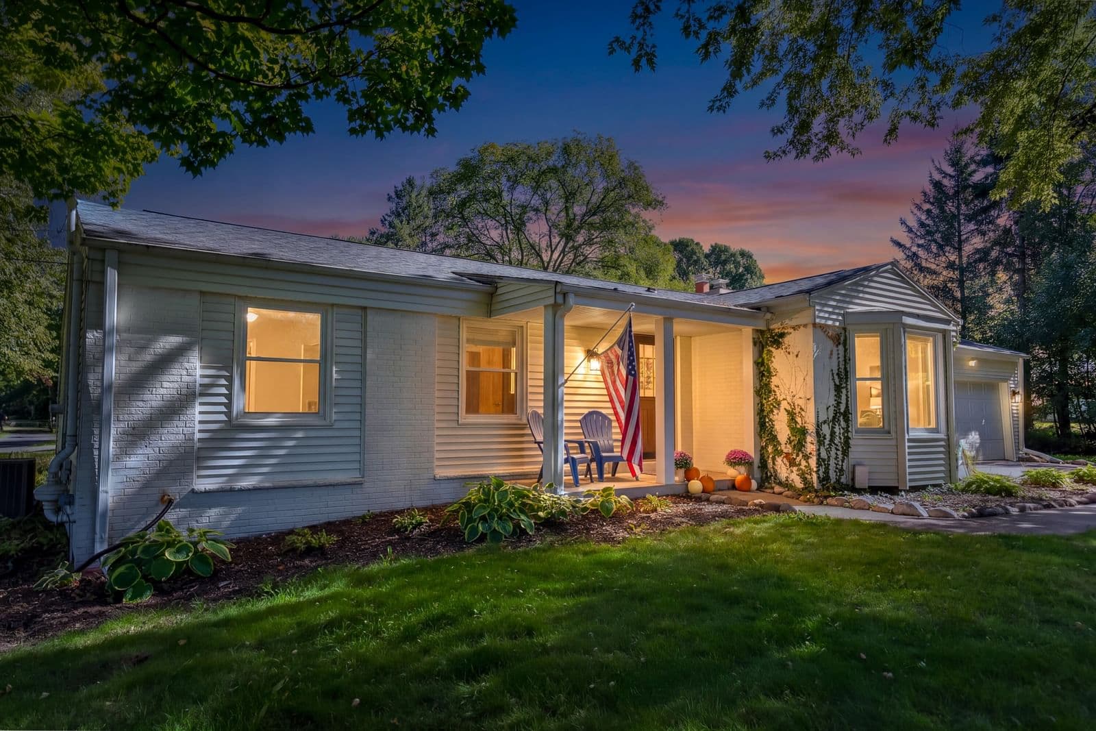 Photo 4 of 3200 Jerri Ct