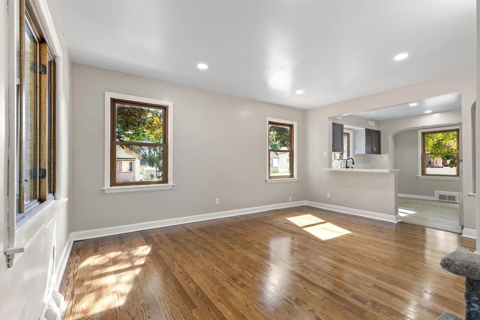 Photo 3 of 337 65th St