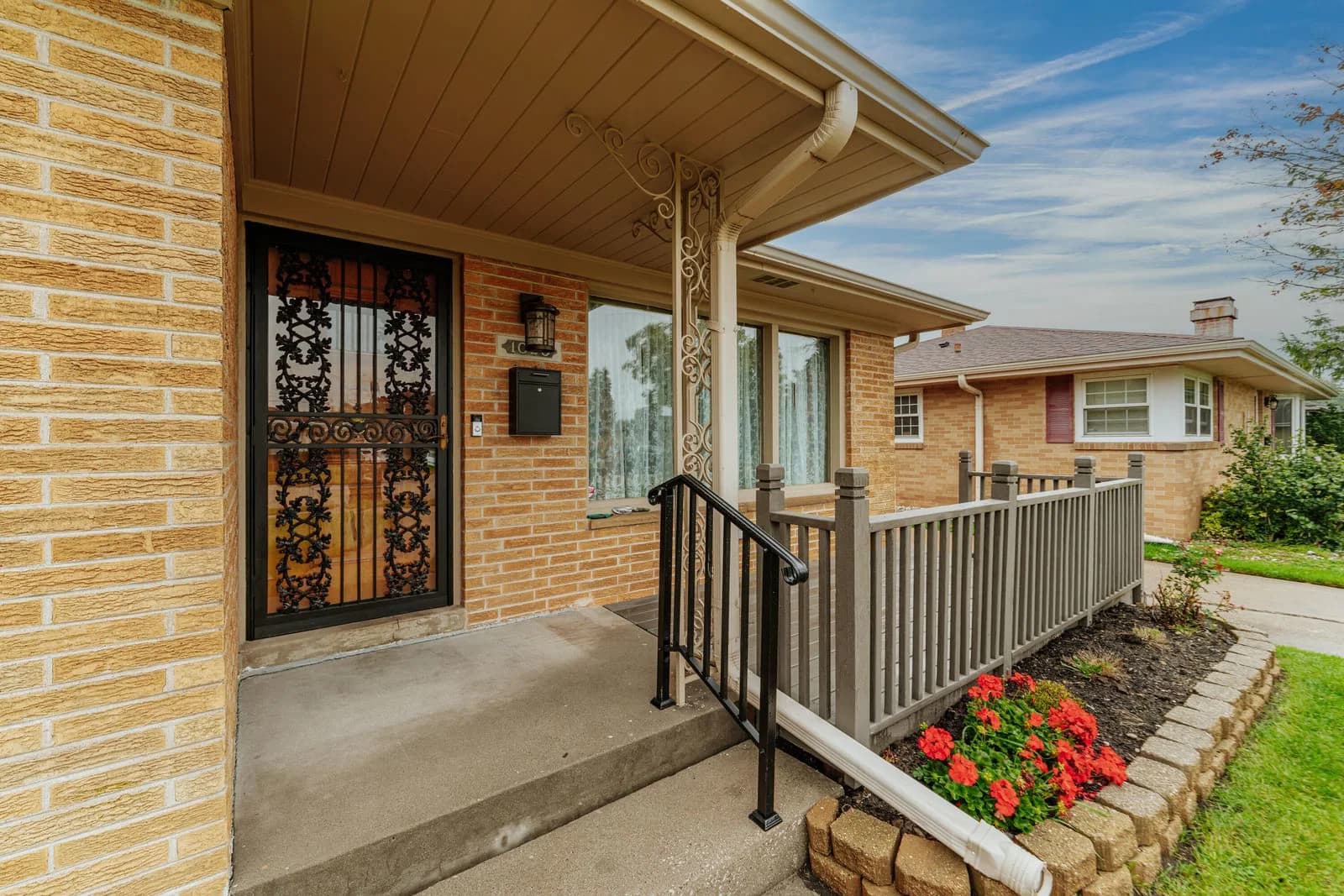 Photo 5 of 1020 Coronada Dr
