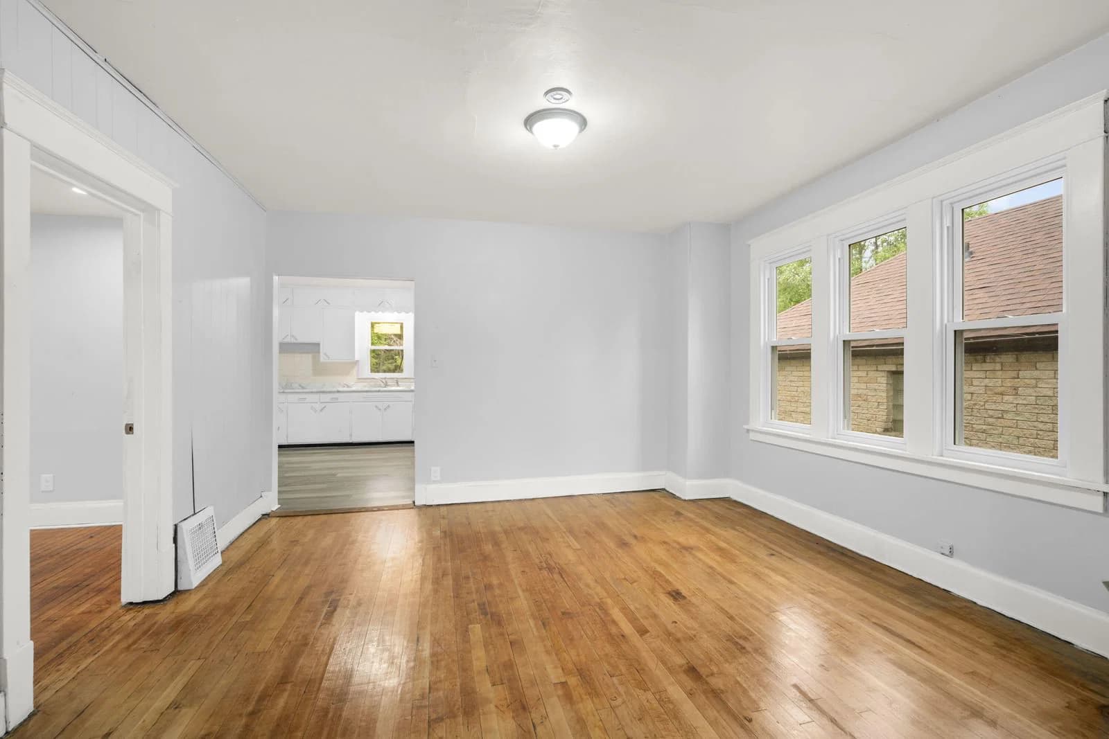 Photo 5 of 5622 36th St