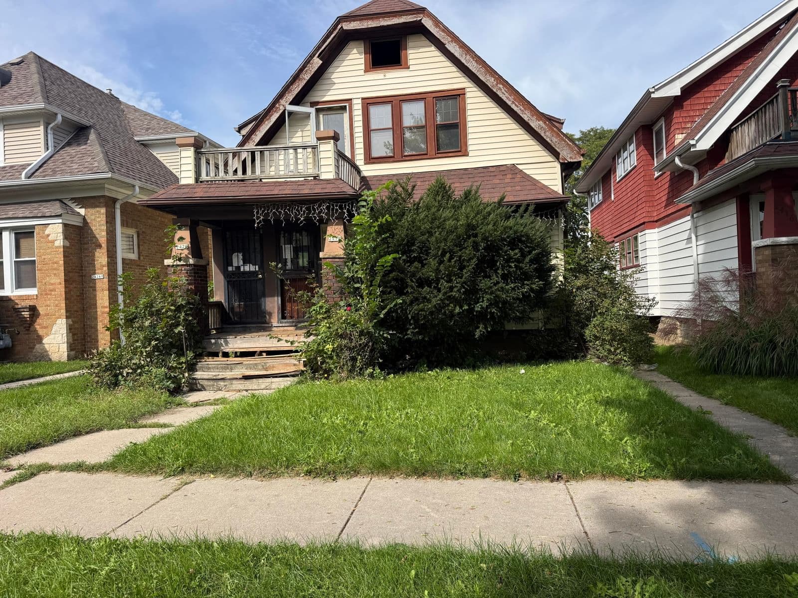 2418 Hope Ave