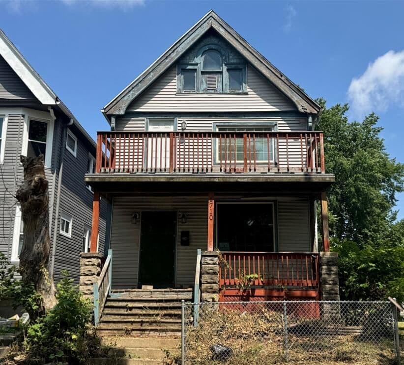 2710 Garfield Ave