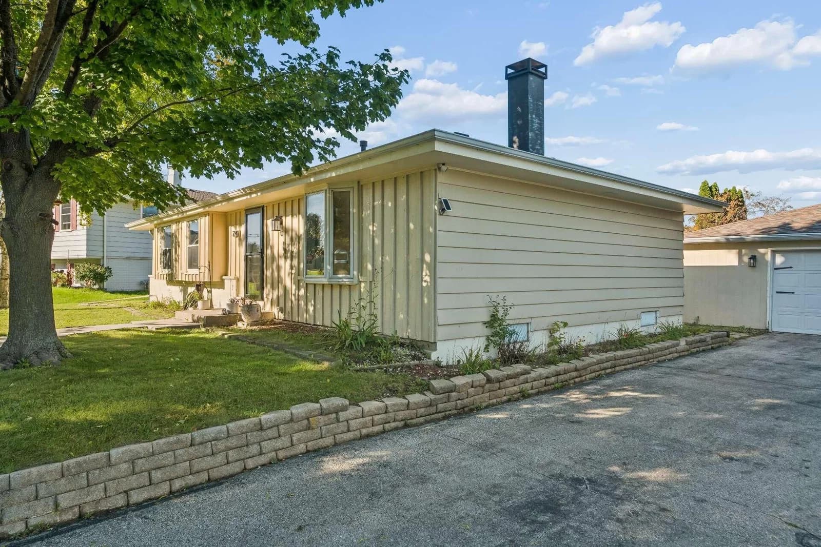 Photo 4 of 2940 Lake Vista Ct