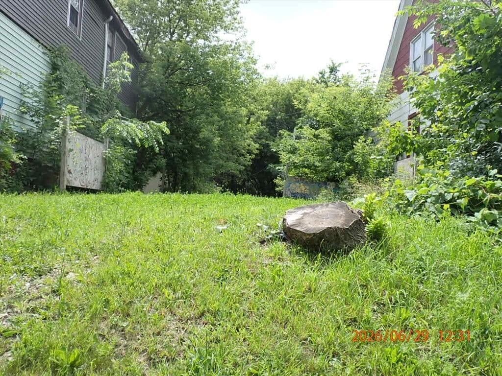 243 Burleigh St