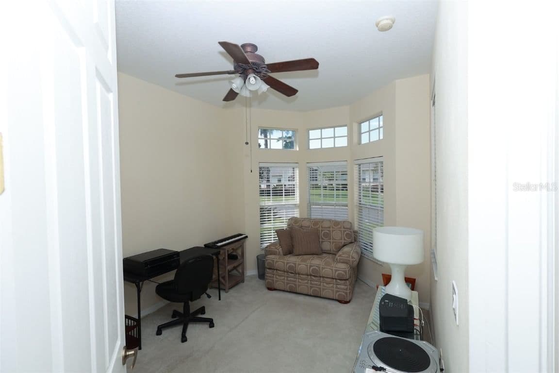 Photo 5 of 255 ROYAL PALM