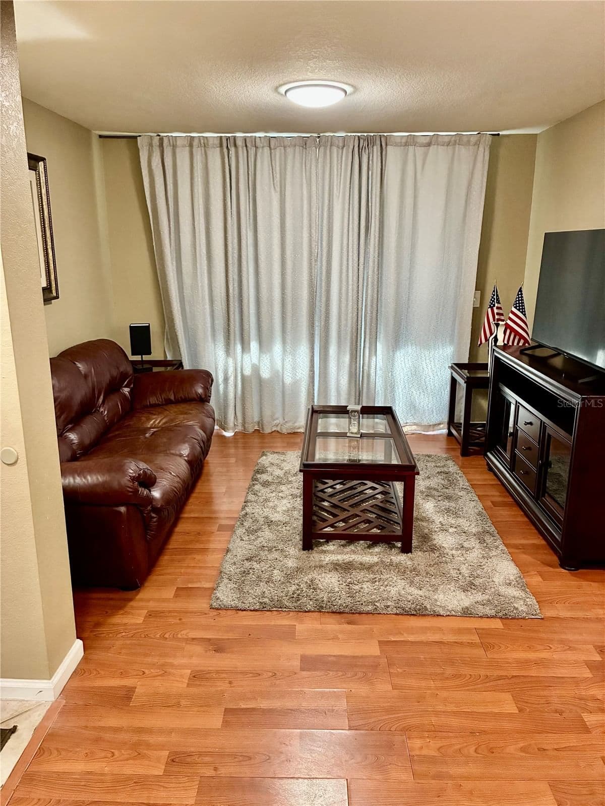 Photo 5 of 4149 RESIDENCE