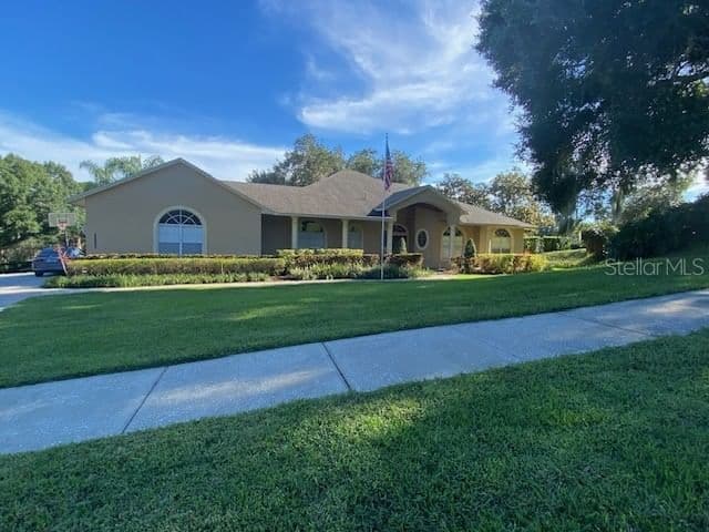 Photo 4 of 11812 OSPREY POINTE