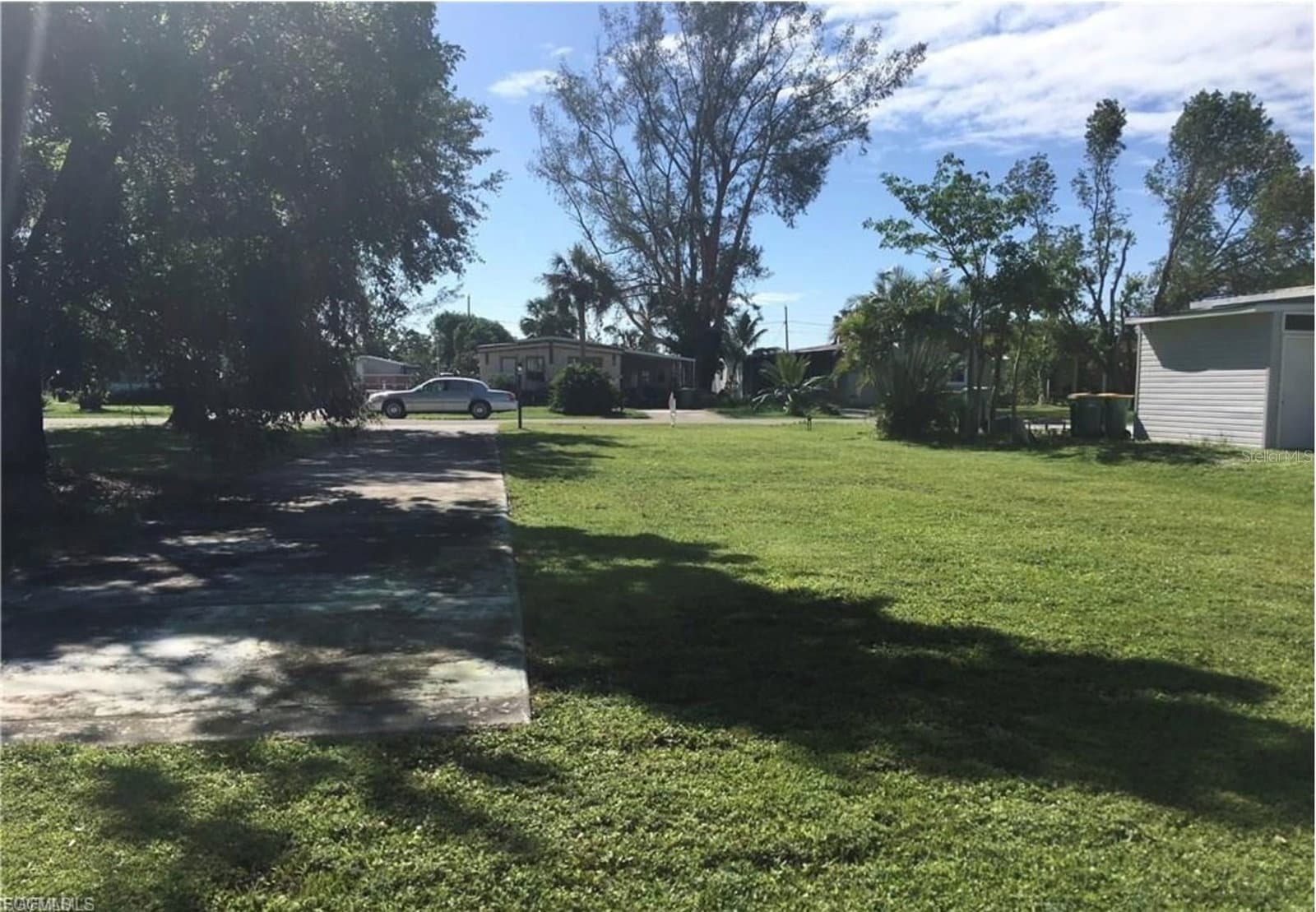 171 PINE KEY