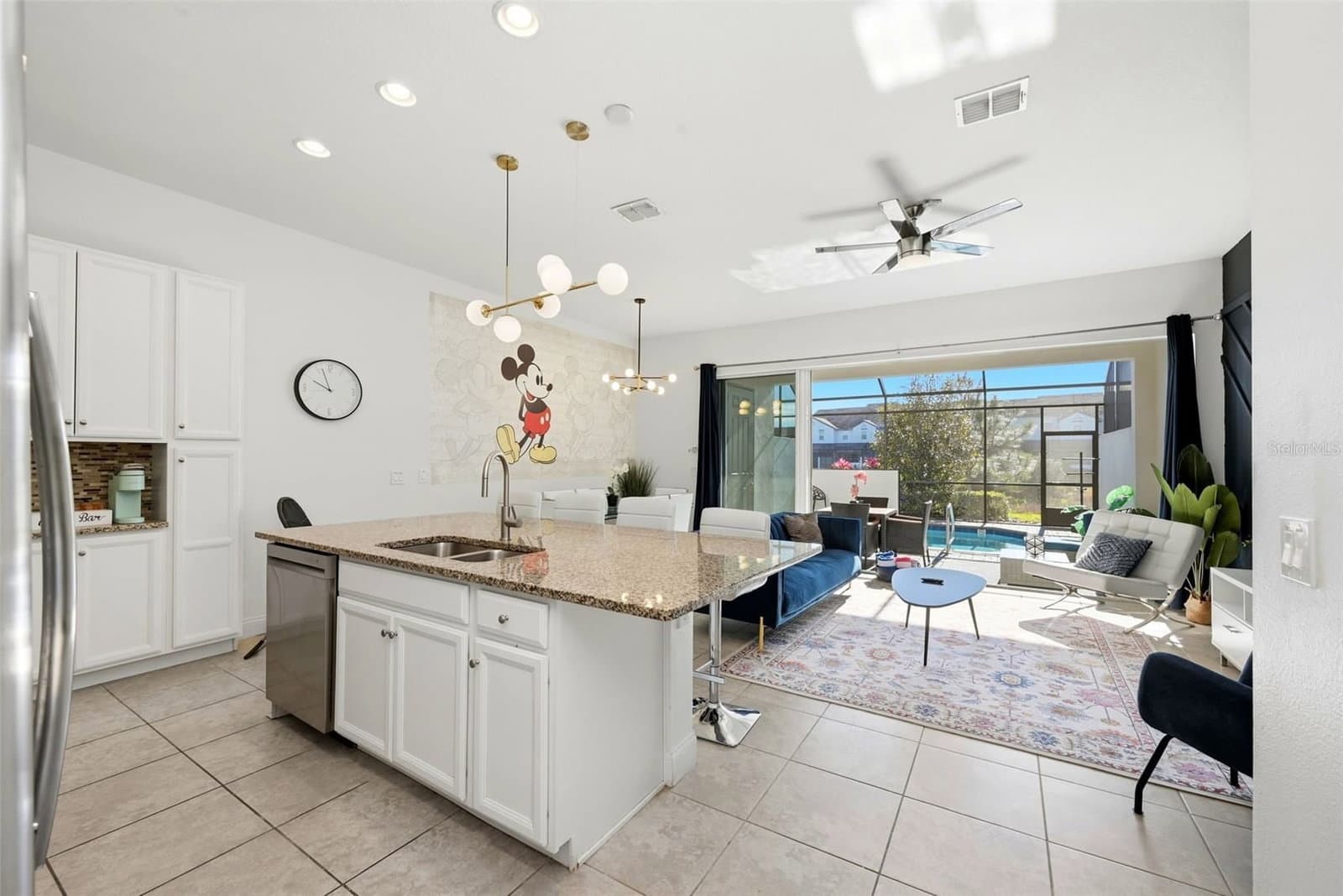 Photo 5 of 147 CAPTIVA