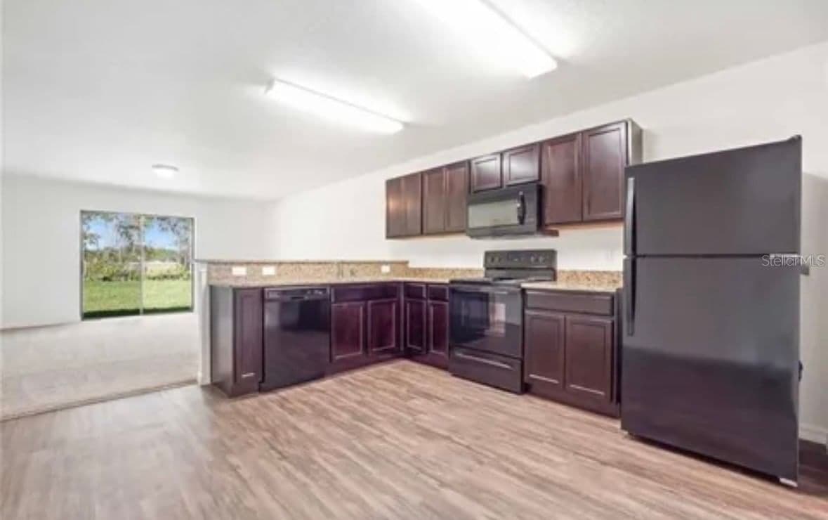 2289 CASPIAN DR