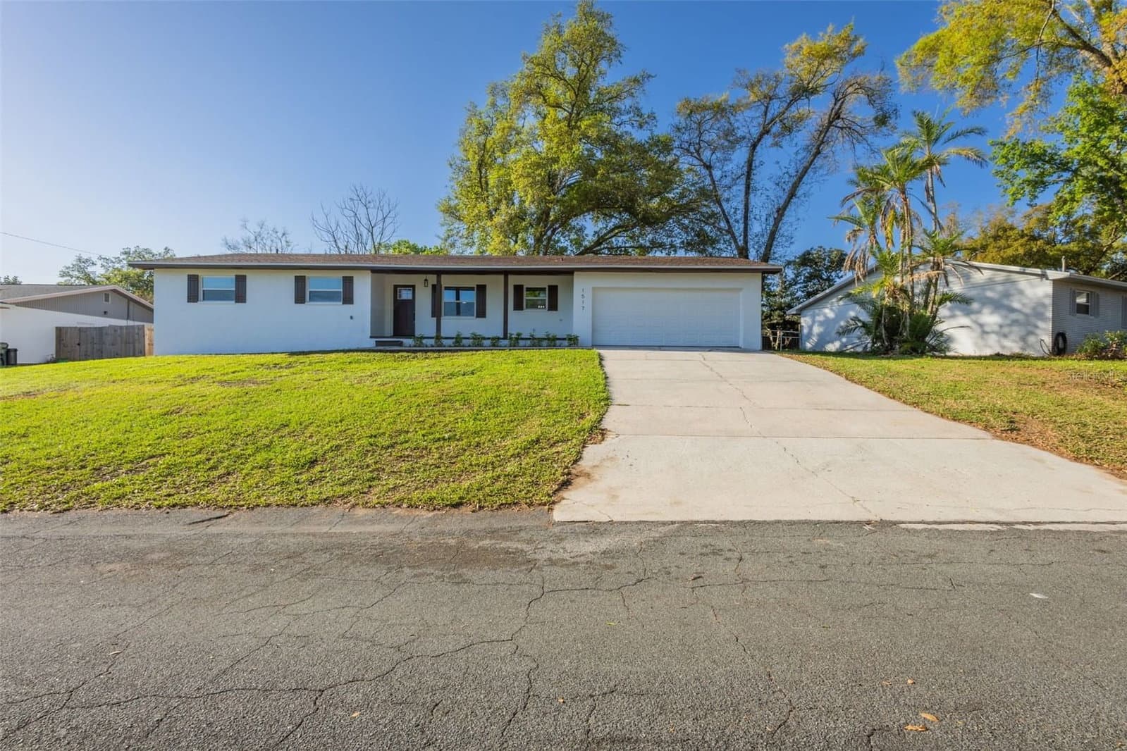 1517 HALLAM