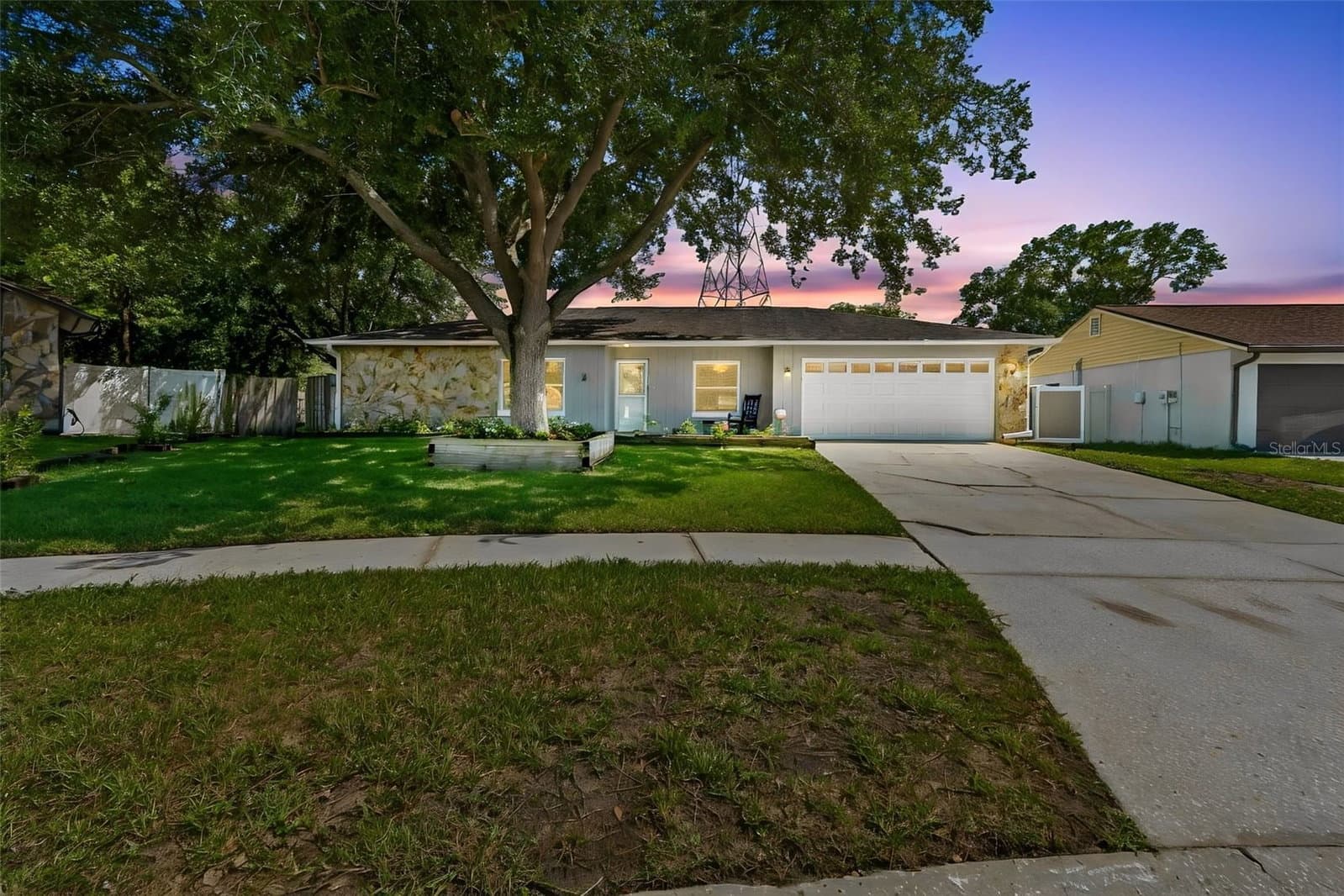 16205 SAWGRASS