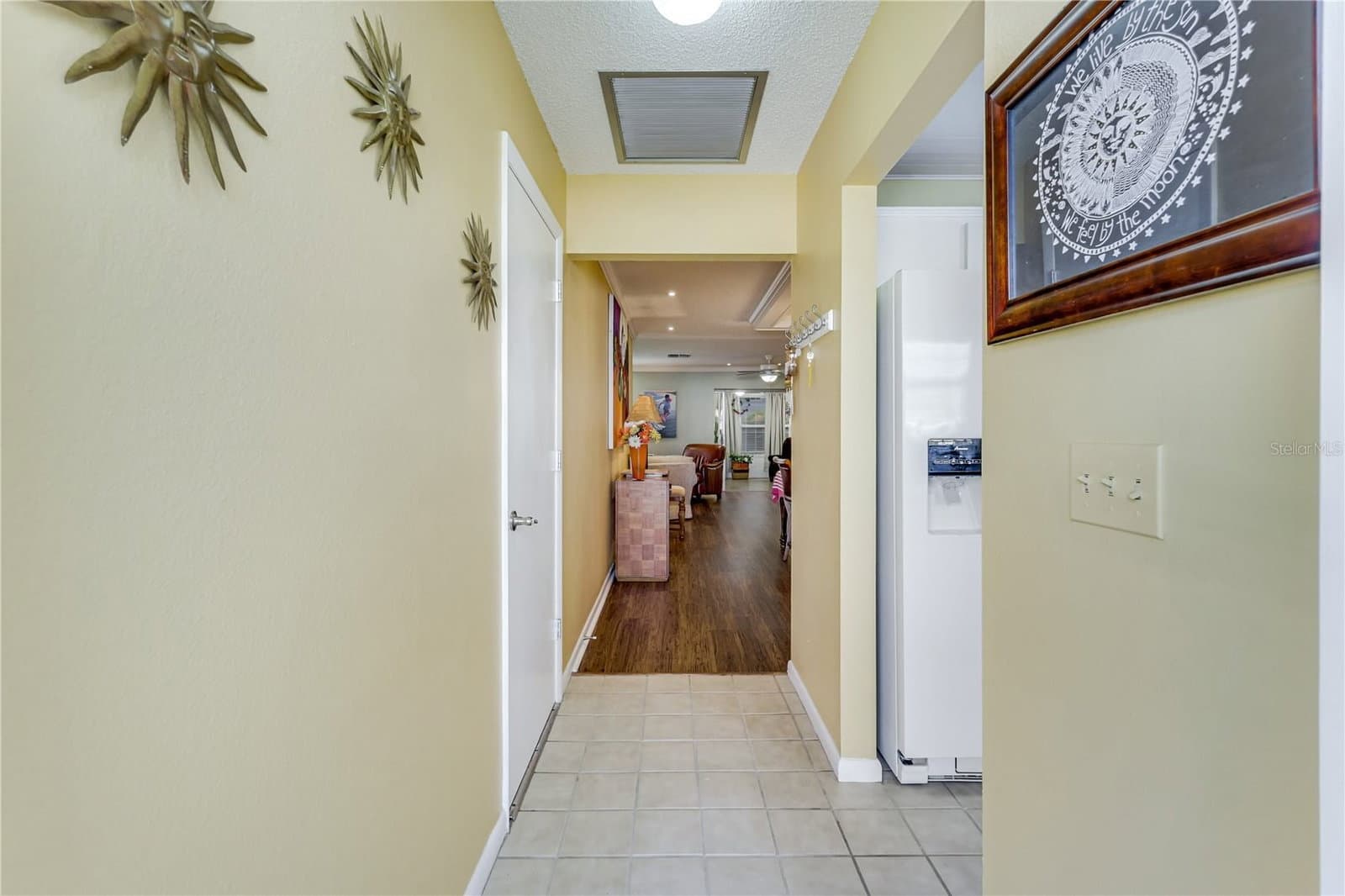 Photo 4 of 7079 CEDARHURST