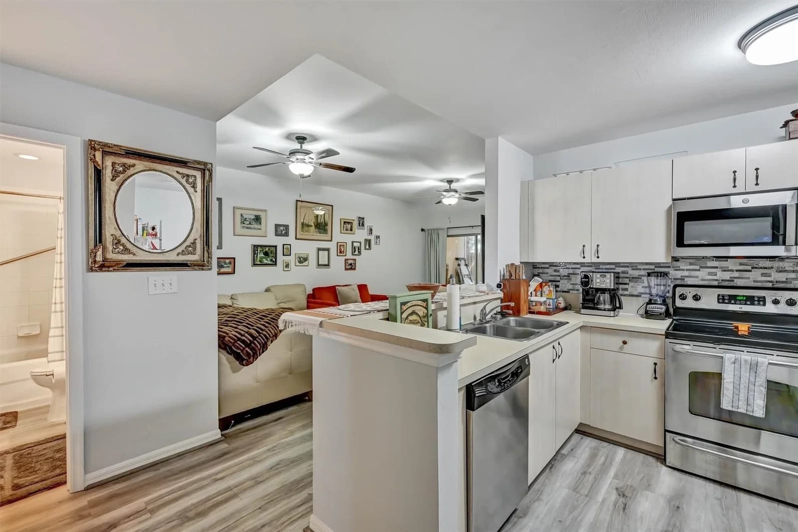 Photo 5 of 15441 BELLAMAR Circle #1113