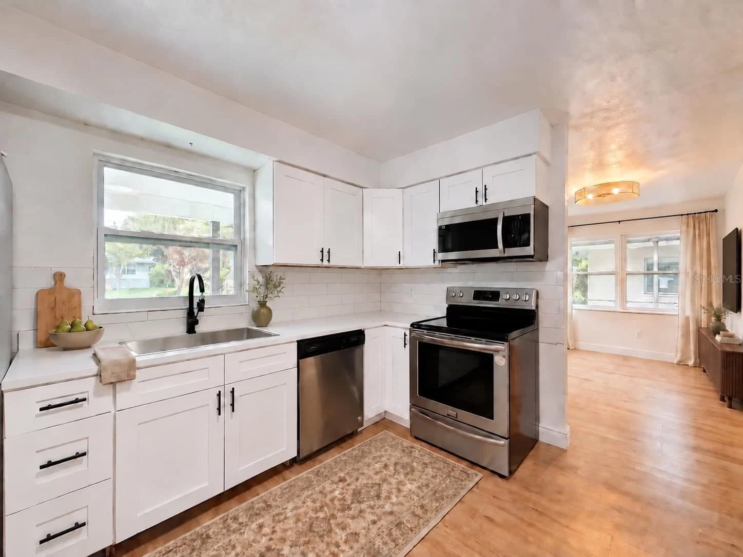 Photo 5 of 3316 NASSAU Street