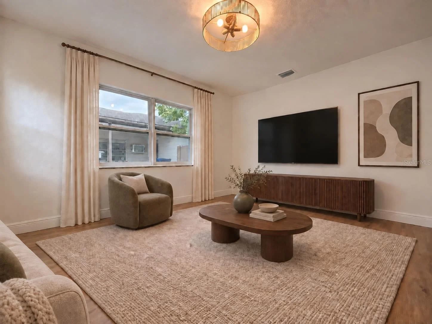 3316 NASSAU Street