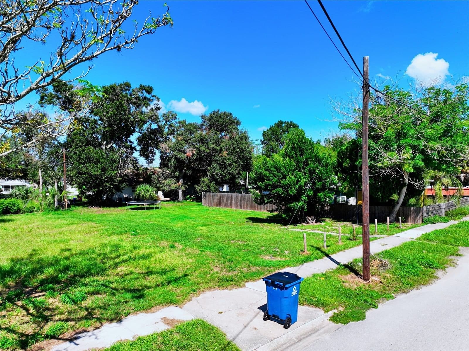 307 E Street