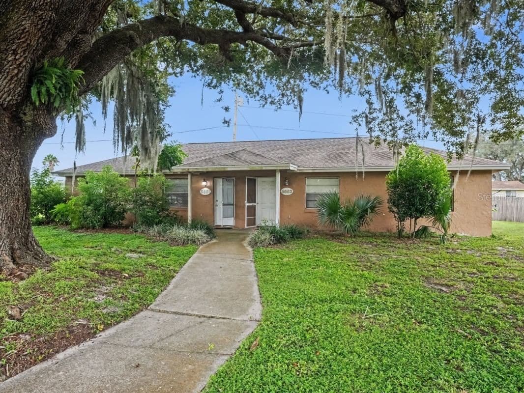 5661 STRUTHERS Court