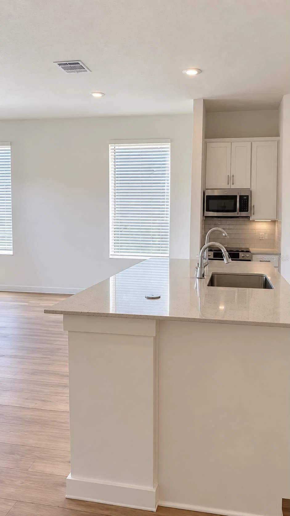 Photo 5 of 5521 GUAVA Court