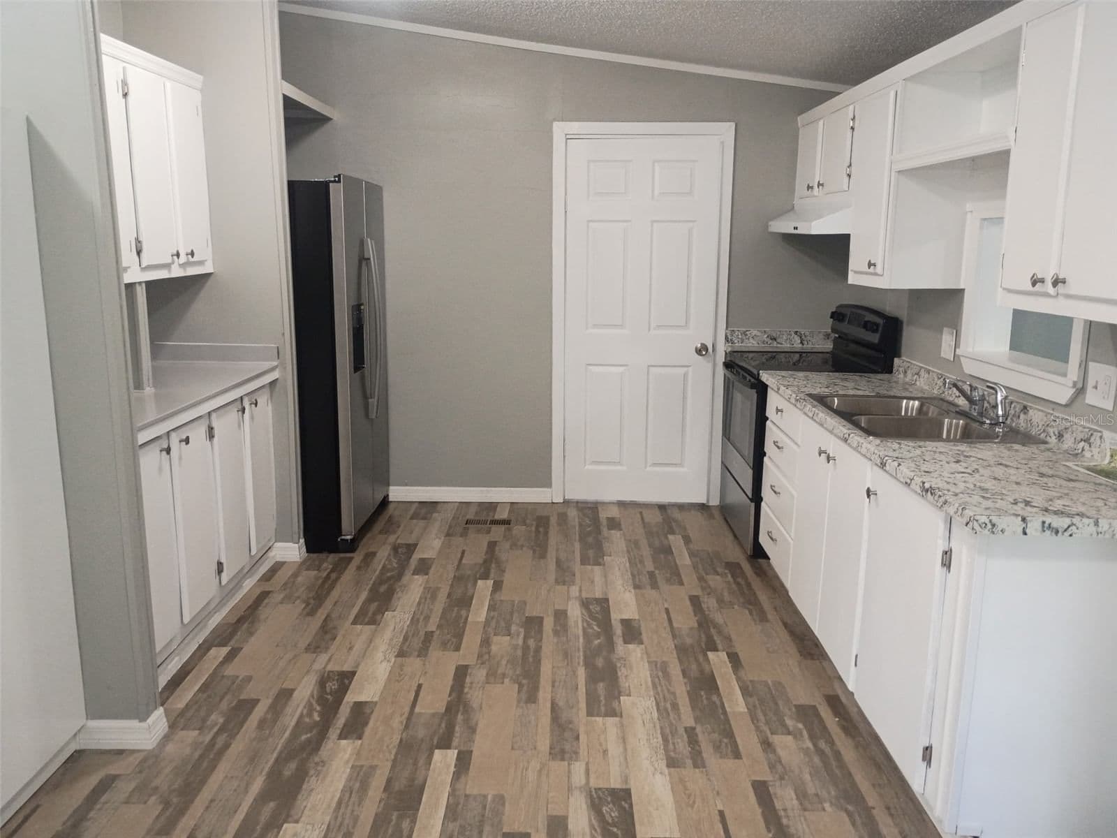 861 SADDLEWOOD