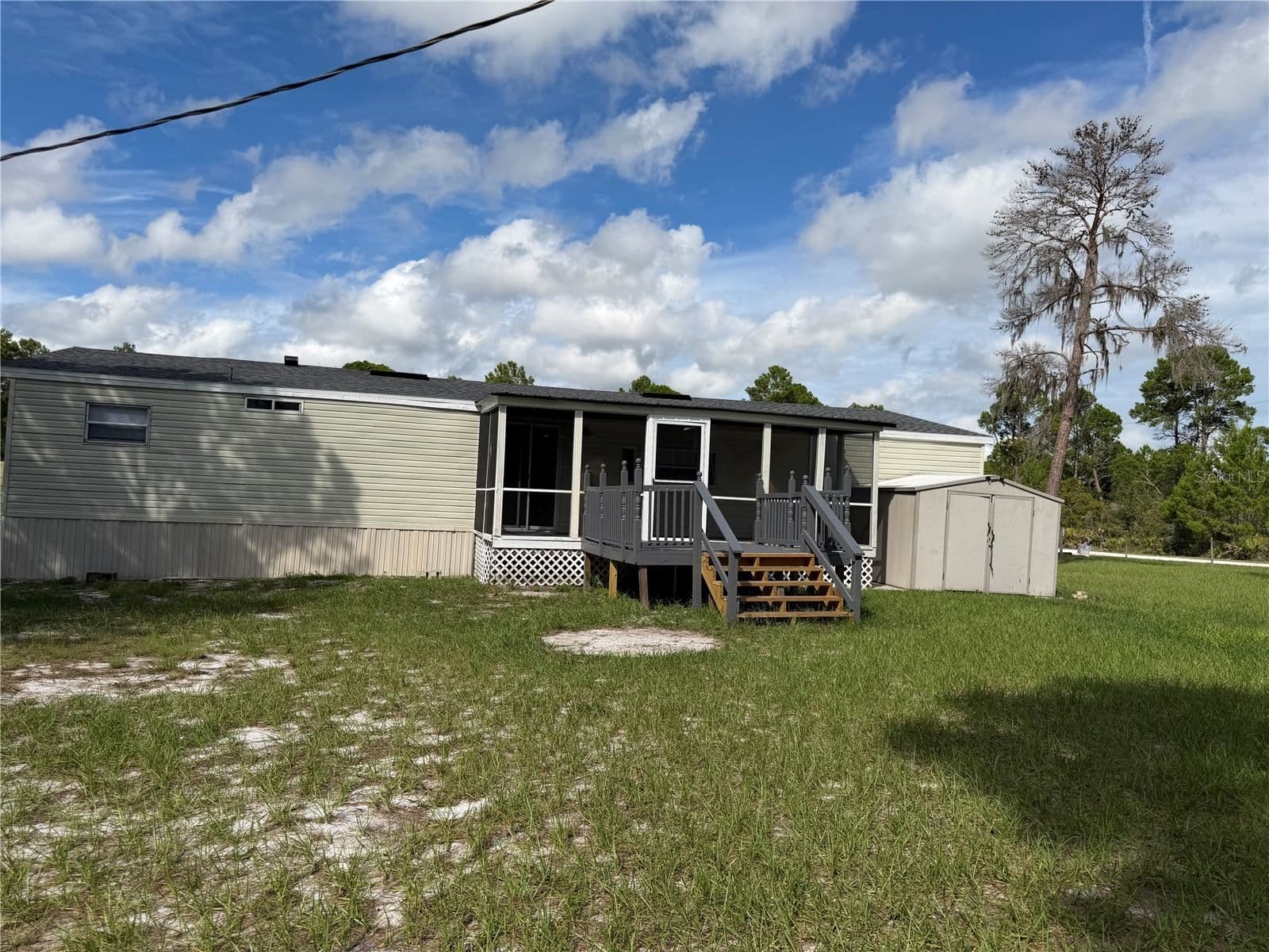 Listing photo